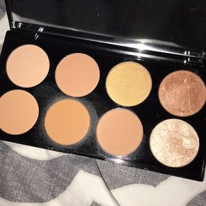 Makeup Revolution Bronzer Palette